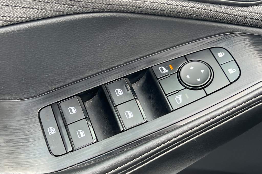 Thumbnail: 2023 Nissan Rogue - 21