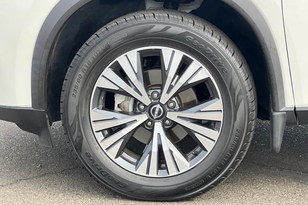 Thumbnail: 2023 Nissan Rogue - 7