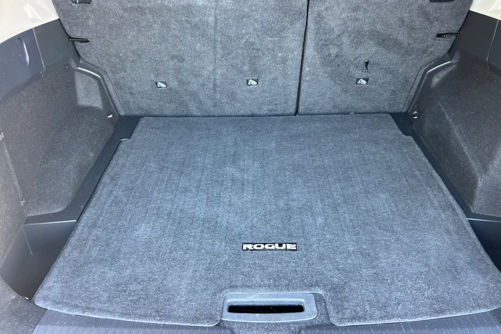 Thumbnail: 2024 Nissan Rogue - 16