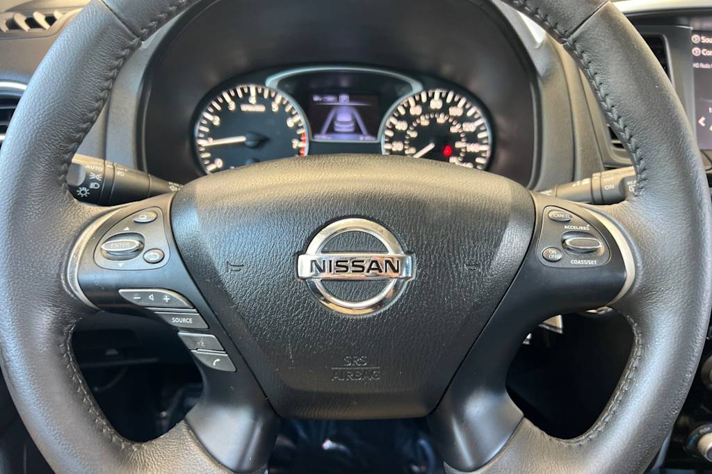 Thumbnail: 2017 Nissan Pathfinder - 28