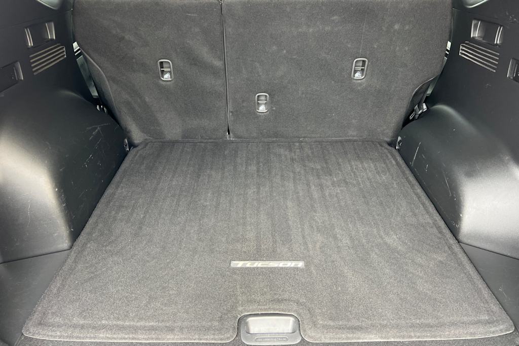 Thumbnail: 2023 Hyundai Tucson - 16