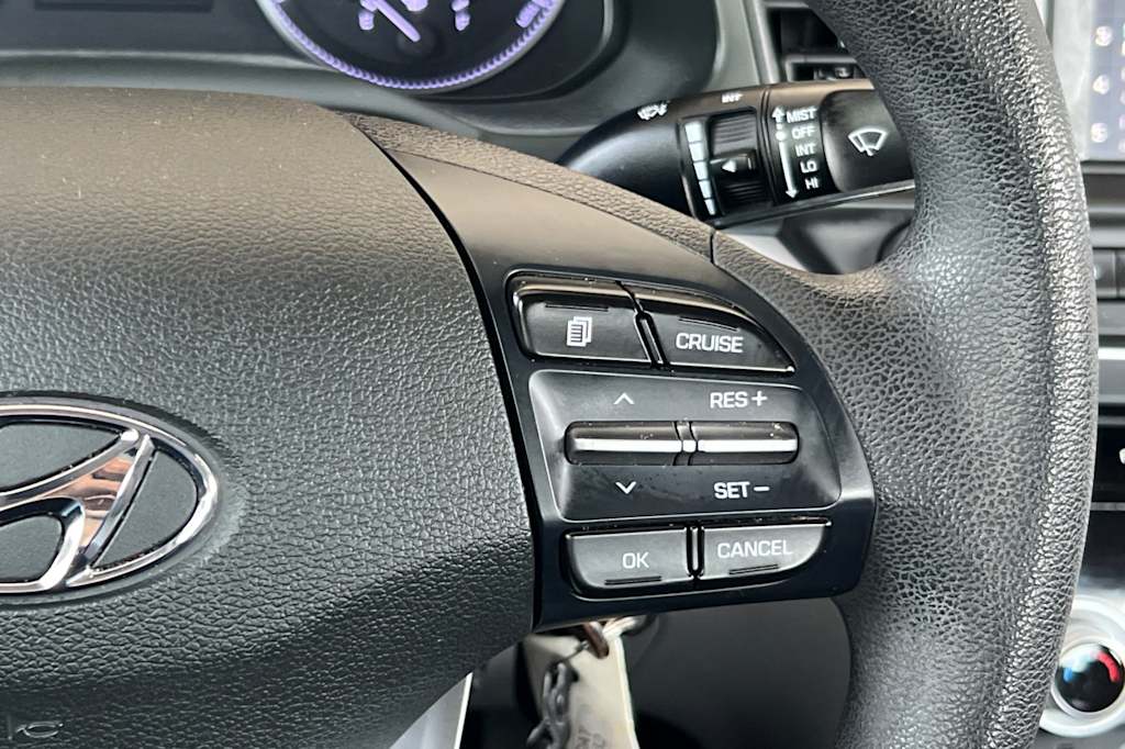 Thumbnail: 2020 Hyundai Elantra - 27