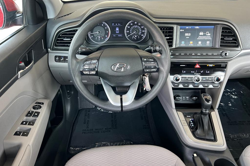 Thumbnail: 2020 Hyundai Elantra - 12