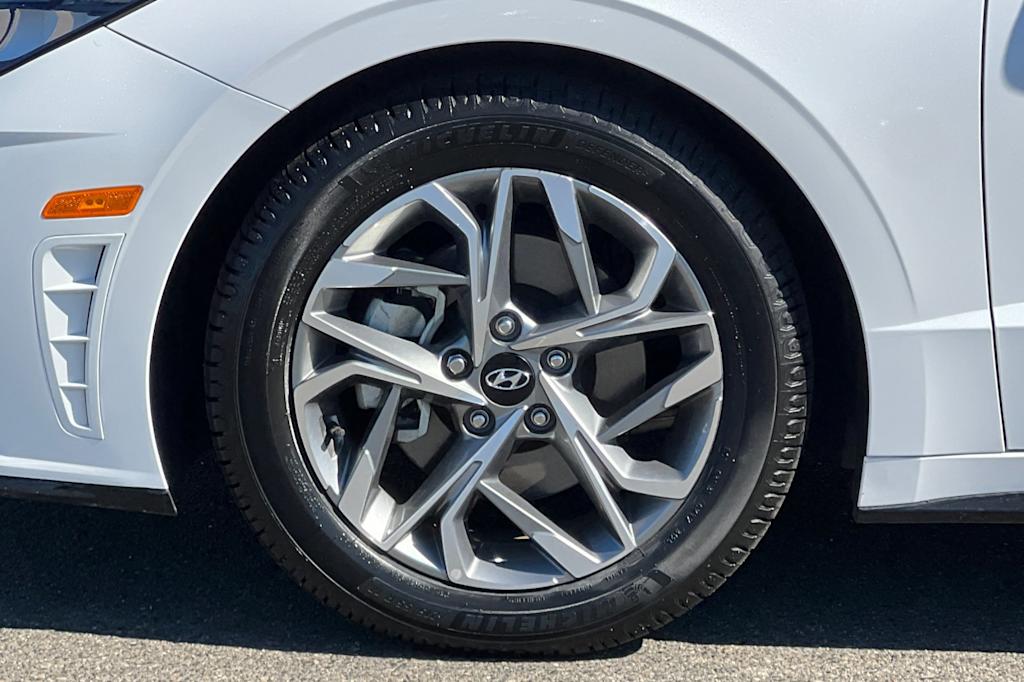 Thumbnail: 2020 Hyundai Sonata - 8