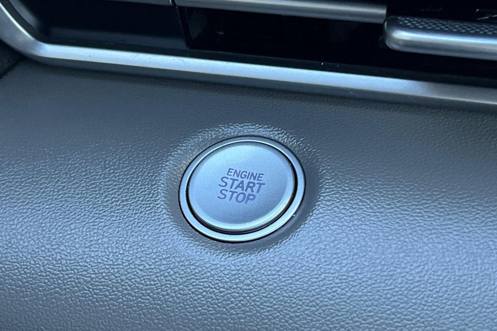 Thumbnail: 2021 Hyundai Elantra - 26