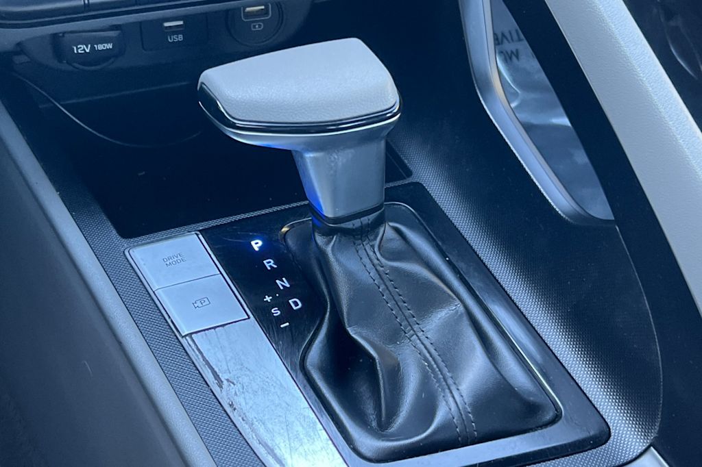 Thumbnail: 2021 Hyundai Elantra - 25
