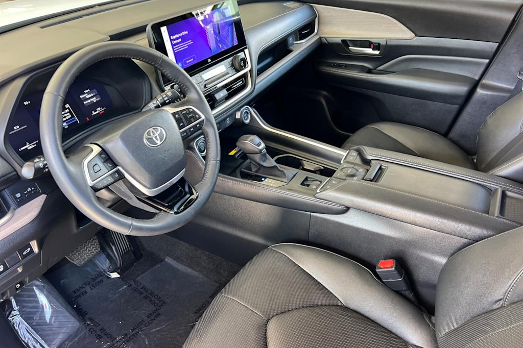 Thumbnail: 2026 Toyota Grand Highlander - 8