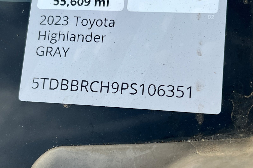 Thumbnail: 2023 Toyota Highlander - 7