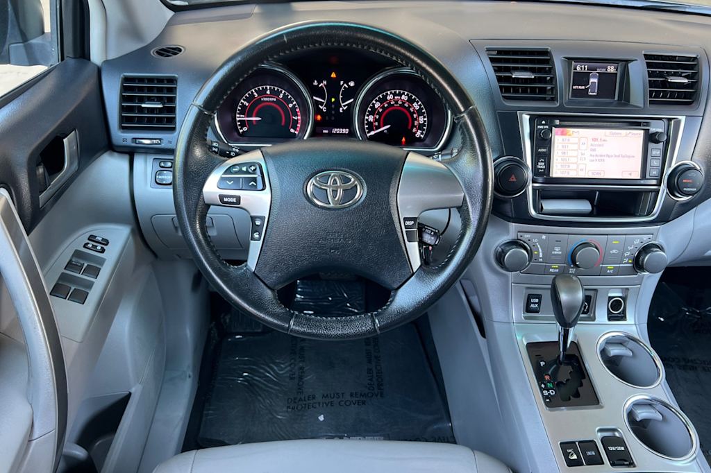Thumbnail: 2013 Toyota Highlander - 11