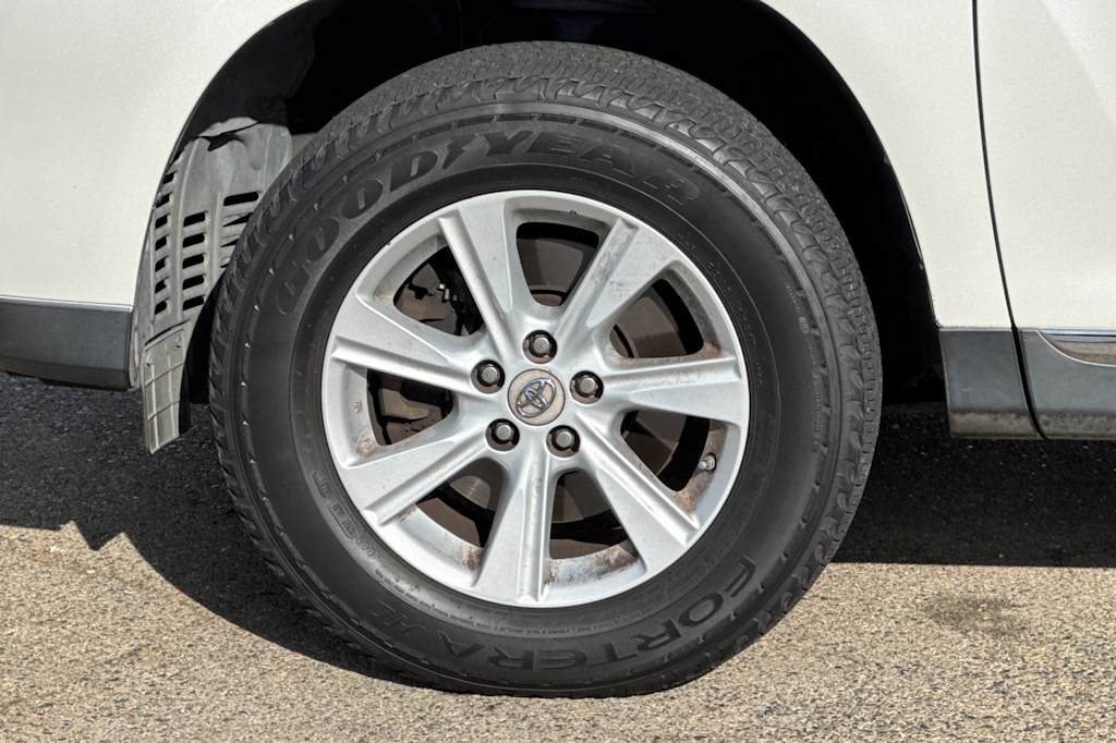 Thumbnail: 2013 Toyota Highlander - 7