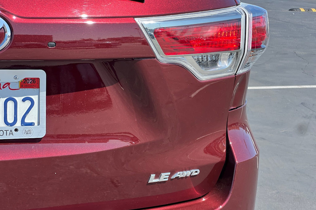 Thumbnail: 2014 Toyota Highlander - 30