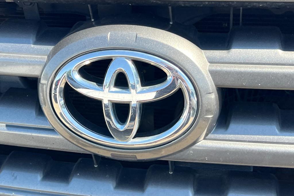 Thumbnail: 2012 Toyota Sequoia - 14