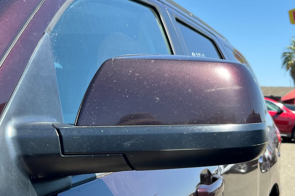 Thumbnail: 2012 Toyota Sequoia - 20