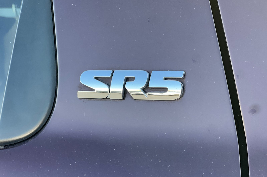Thumbnail: 2012 Toyota Sequoia - 29