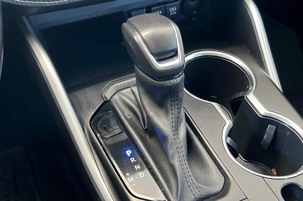 Thumbnail: 2021 Toyota Highlander - 24