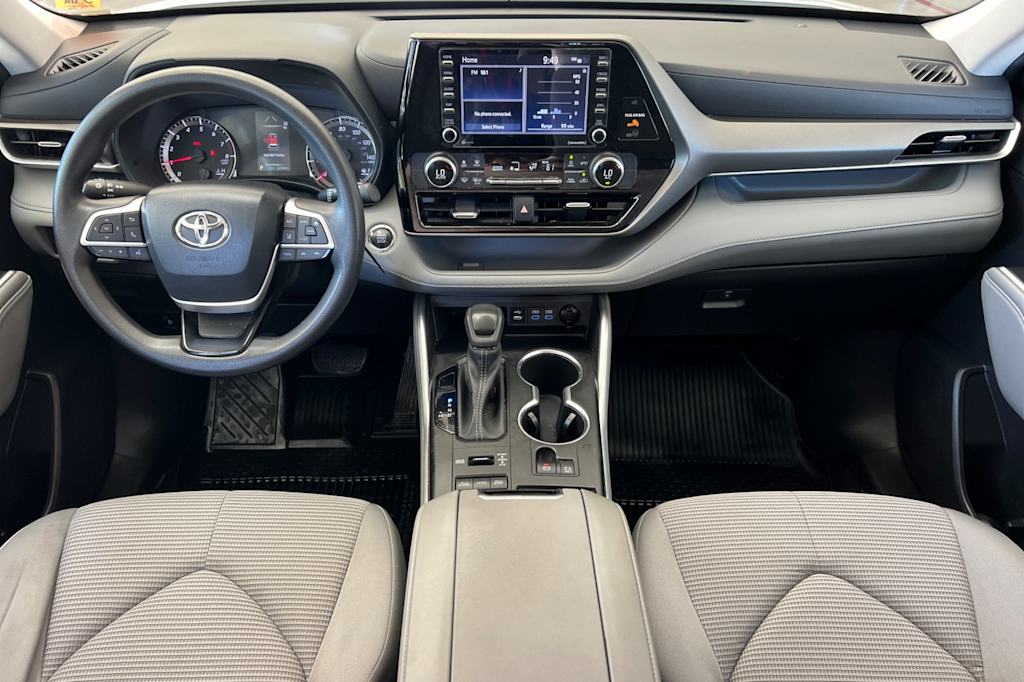 Thumbnail: 2022 Toyota Highlander - 2