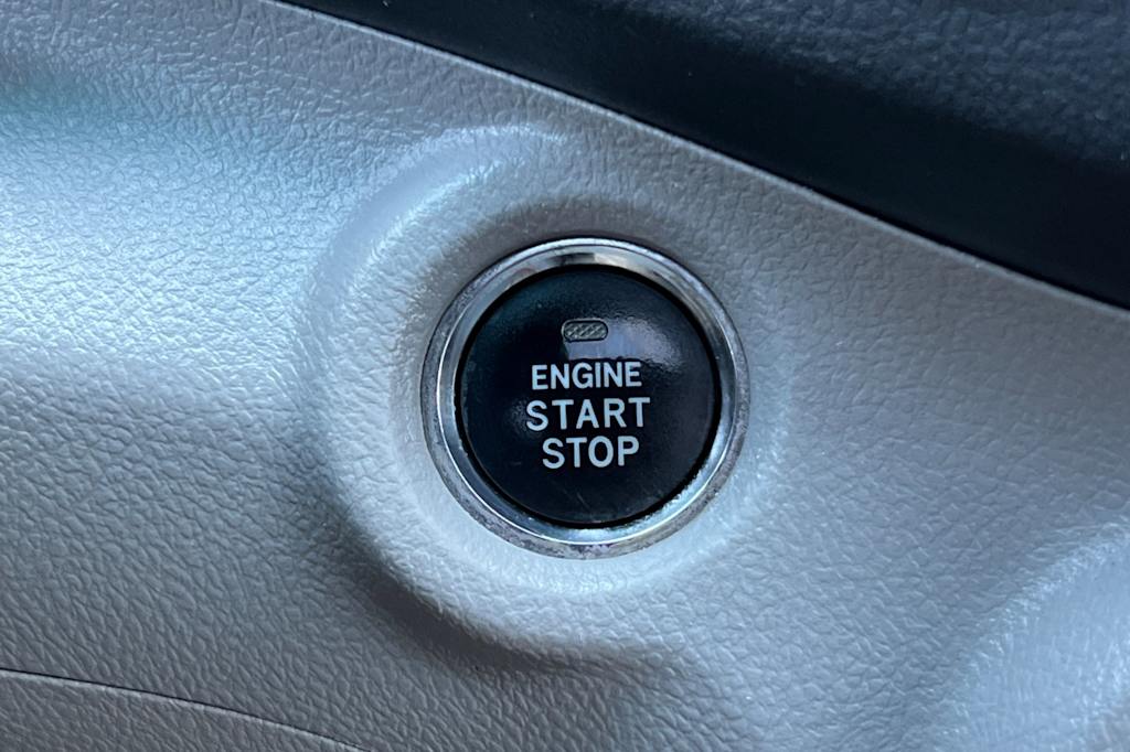 Thumbnail: 2010 Toyota Highlander - 29