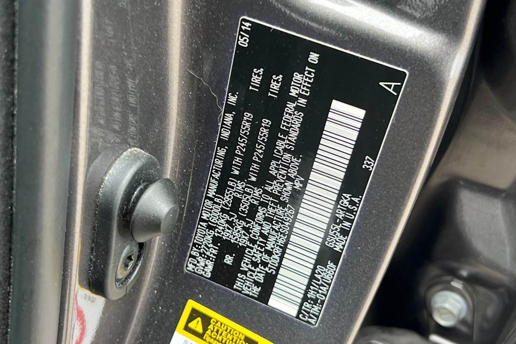 Thumbnail: 2014 Toyota Highlander - 9