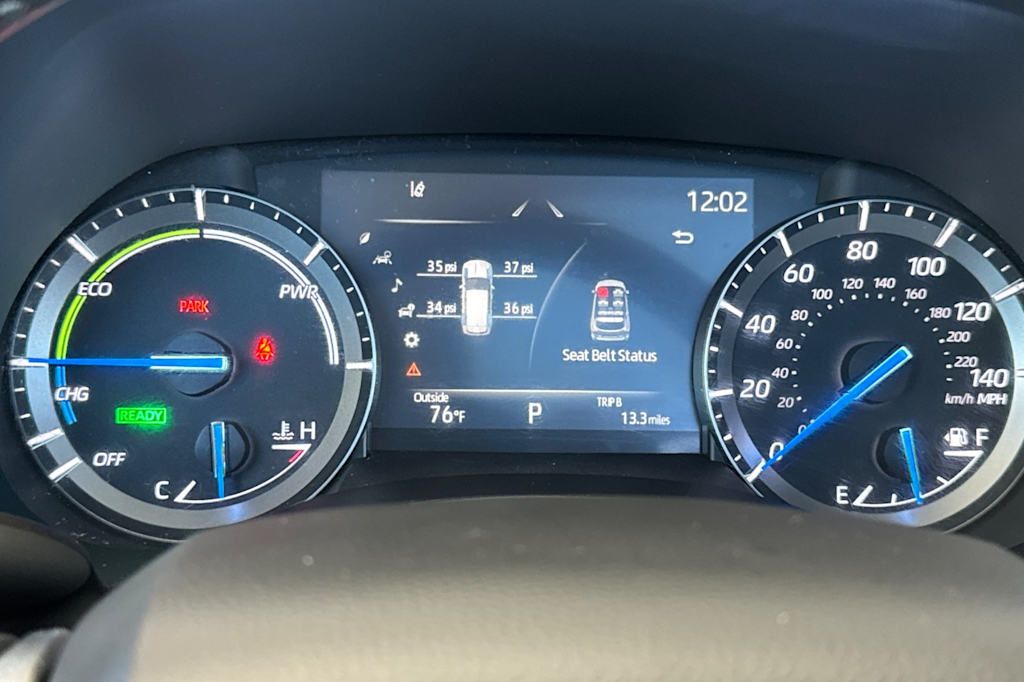 Thumbnail: 2021 Toyota Highlander - 15