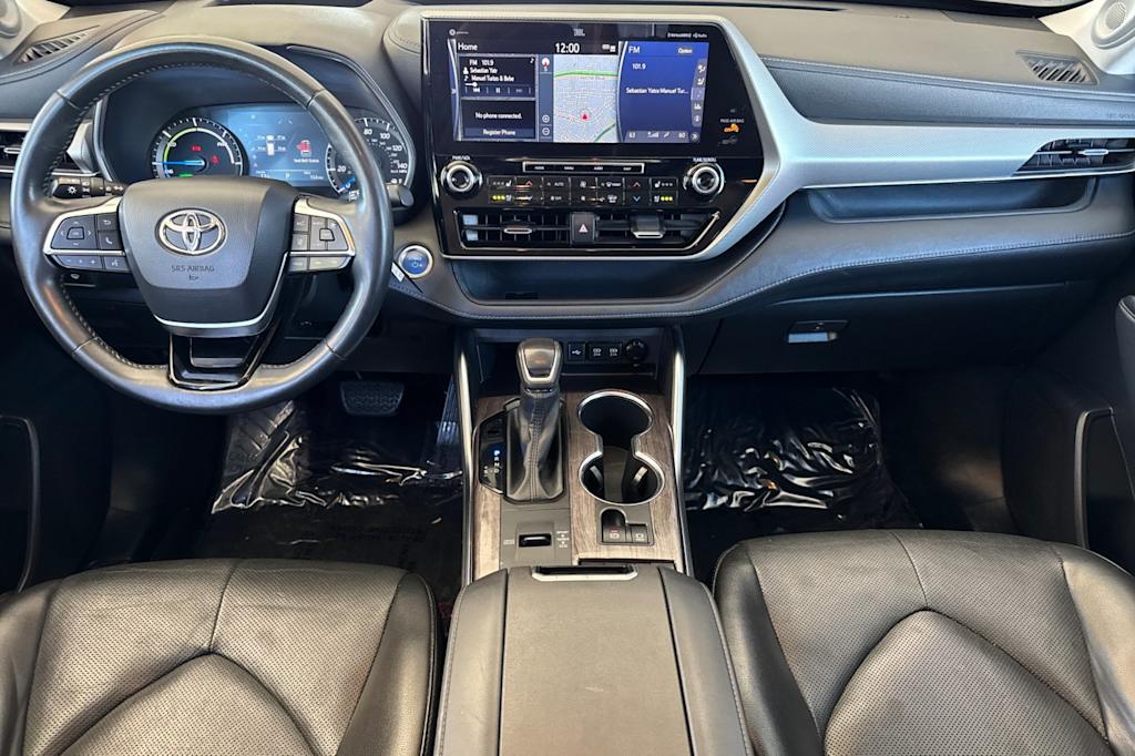 Thumbnail: 2021 Toyota Highlander - 2