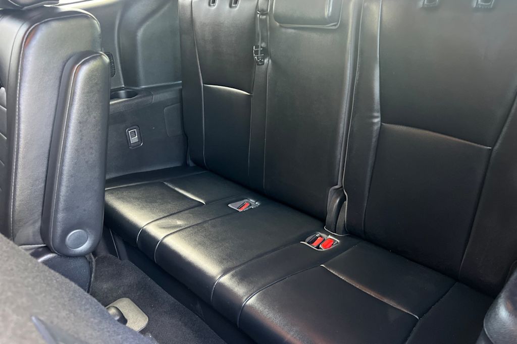 Thumbnail: 2022 Toyota Highlander - 22