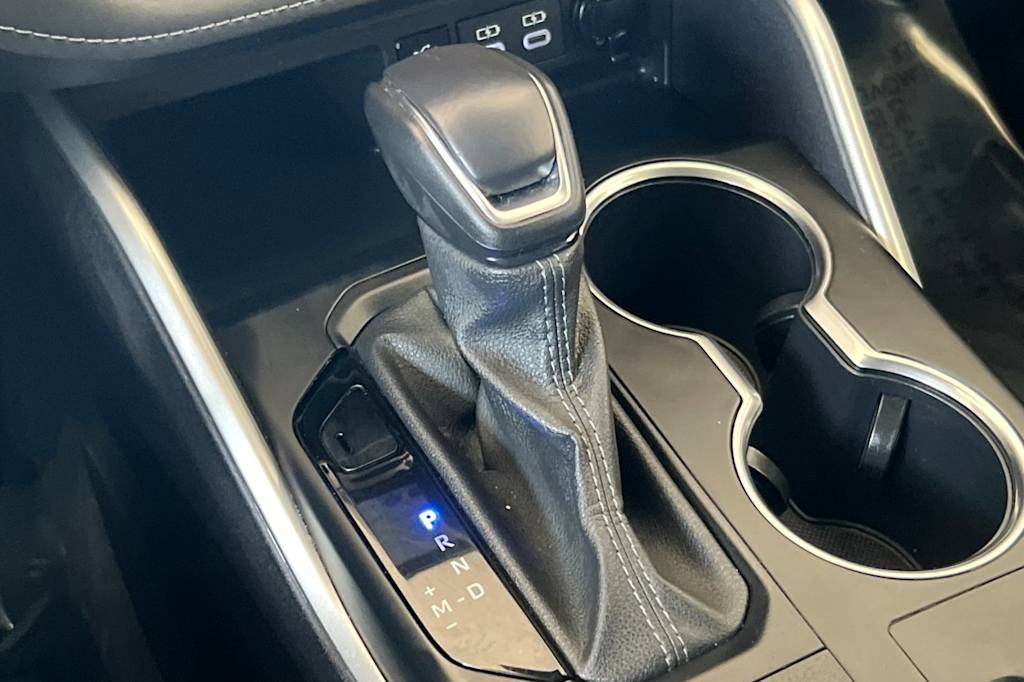 Thumbnail: 2024 Toyota Highlander - 14