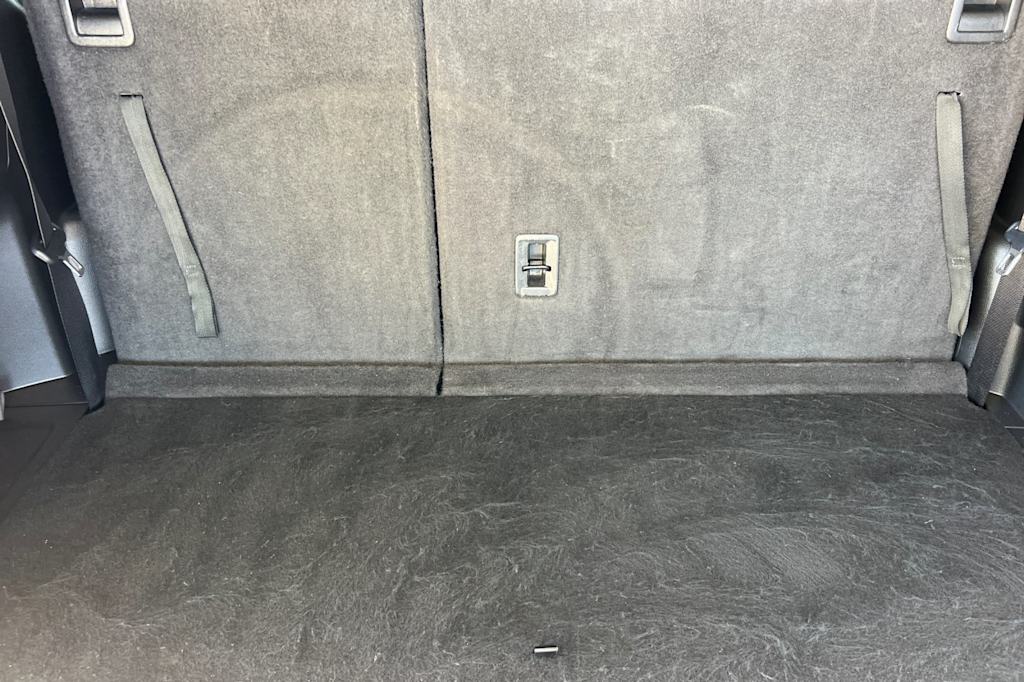 Thumbnail: 2024 Toyota Highlander - 15