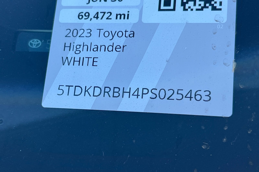 Thumbnail: 2023 Toyota Highlander - 8