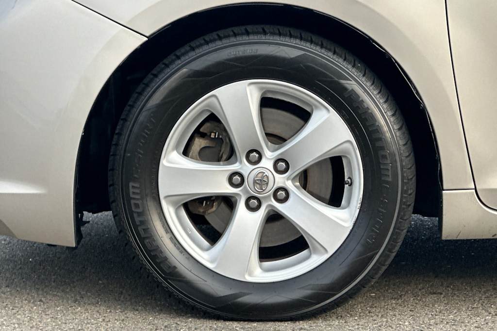 Thumbnail: 2015 Toyota Sienna - 7