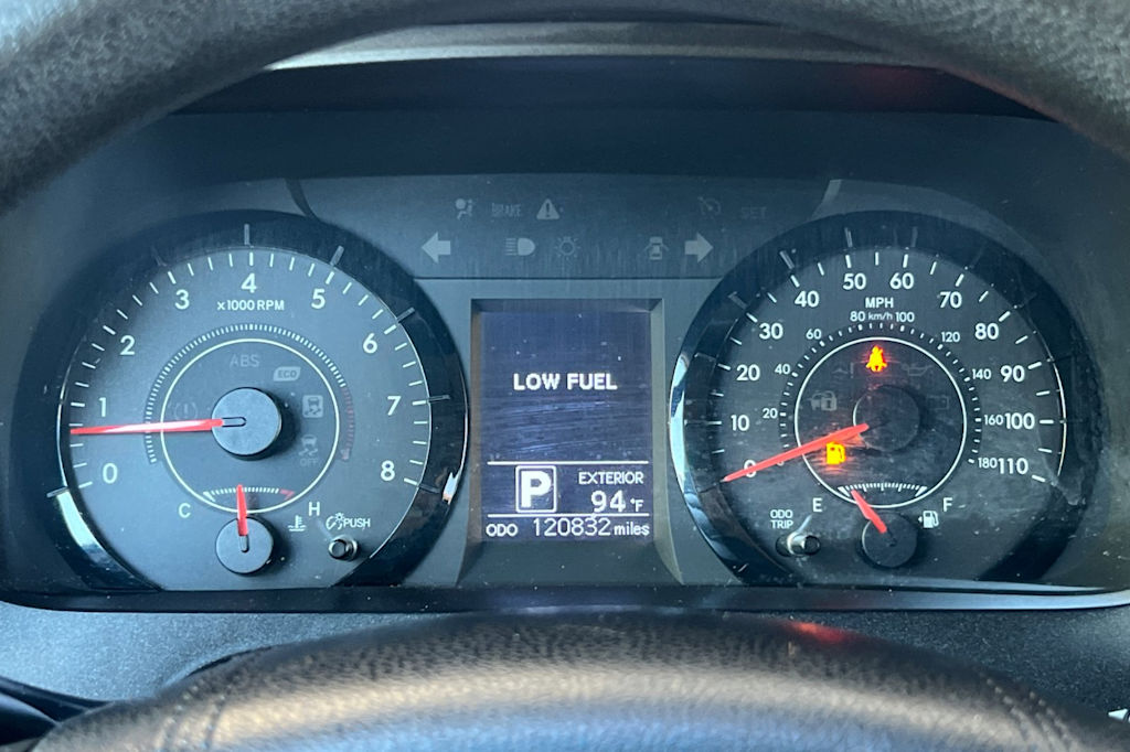 Thumbnail: 2015 Toyota Sienna - 16
