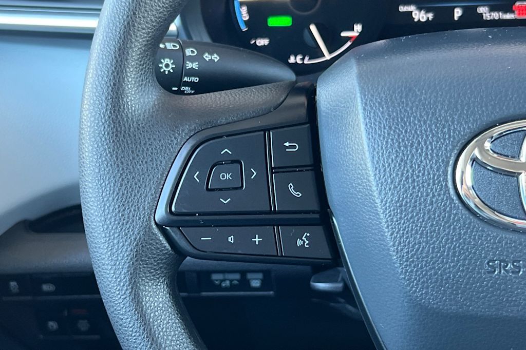 Thumbnail: 2025 Toyota Sienna - 29