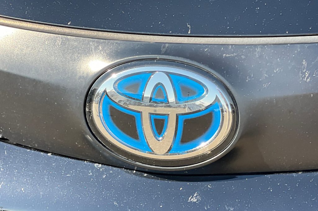 Thumbnail: 2023 Toyota Sienna - 18