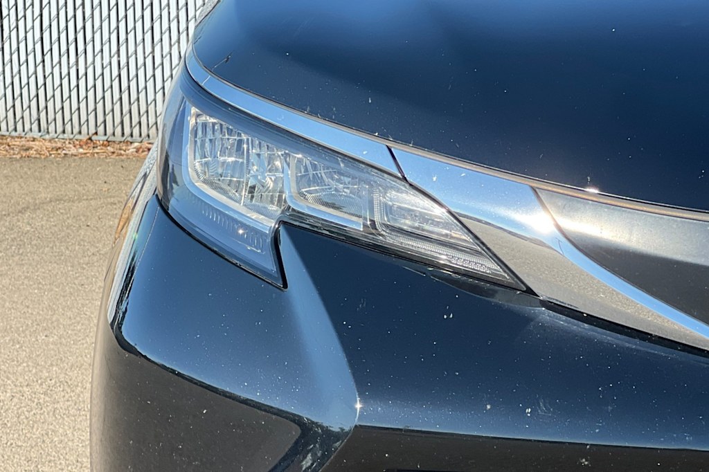 Thumbnail: 2023 Toyota Sienna - 19