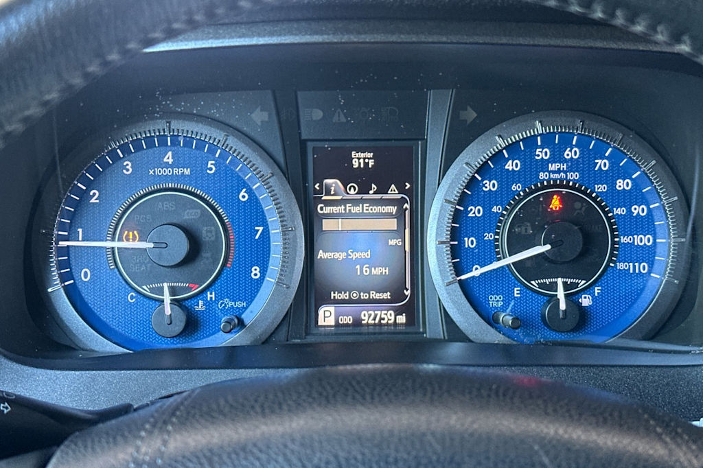 Thumbnail: 2015 Toyota Sienna - 15