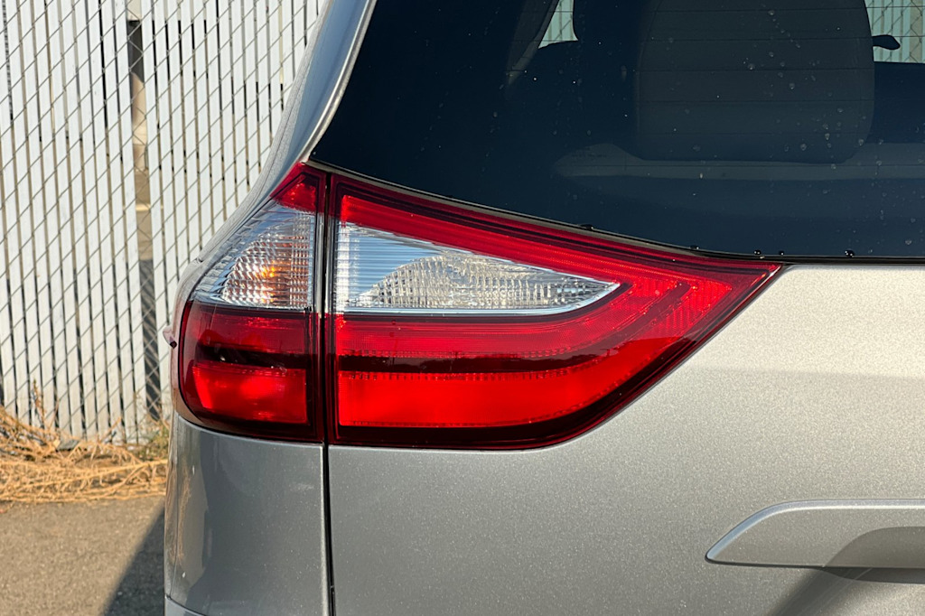 Thumbnail: 2019 Toyota Sienna - 24