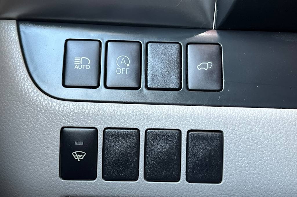 Thumbnail: 2019 Toyota Highlander - 32