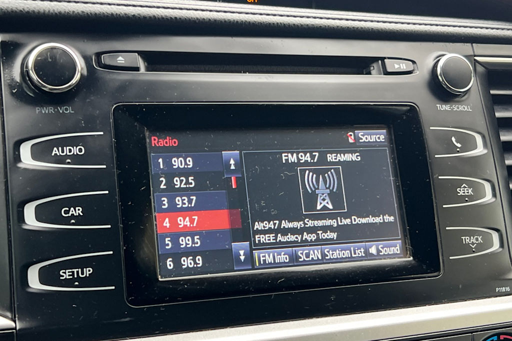 Thumbnail: 2019 Toyota Highlander - 12