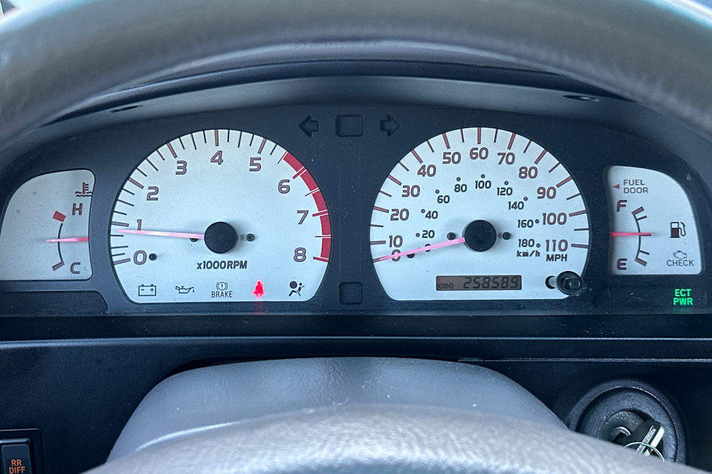 Thumbnail: 2001 Toyota Tacoma - 14