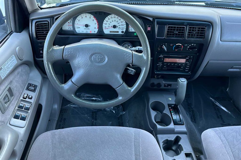 Thumbnail: 2001 Toyota Tacoma - 9