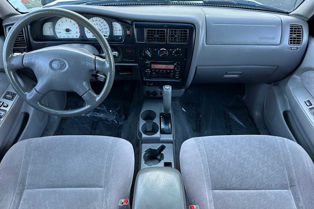 Thumbnail: 2001 Toyota Tacoma - 2