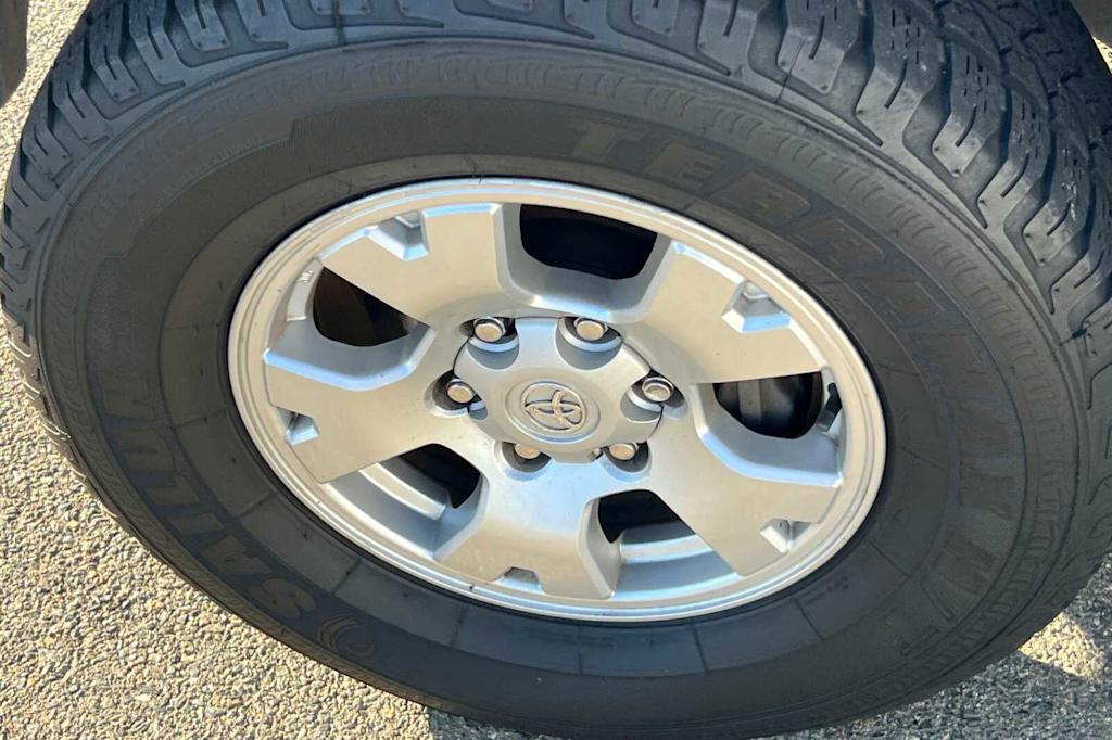 Thumbnail: 2007 Toyota Tacoma - 20