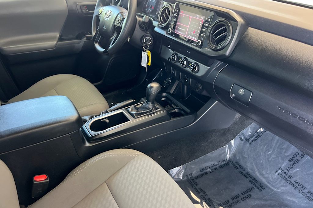 Thumbnail: 2021 Toyota Tacoma - 11