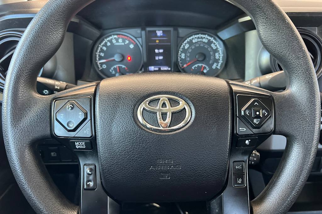 Thumbnail: 2021 Toyota Tacoma - 24