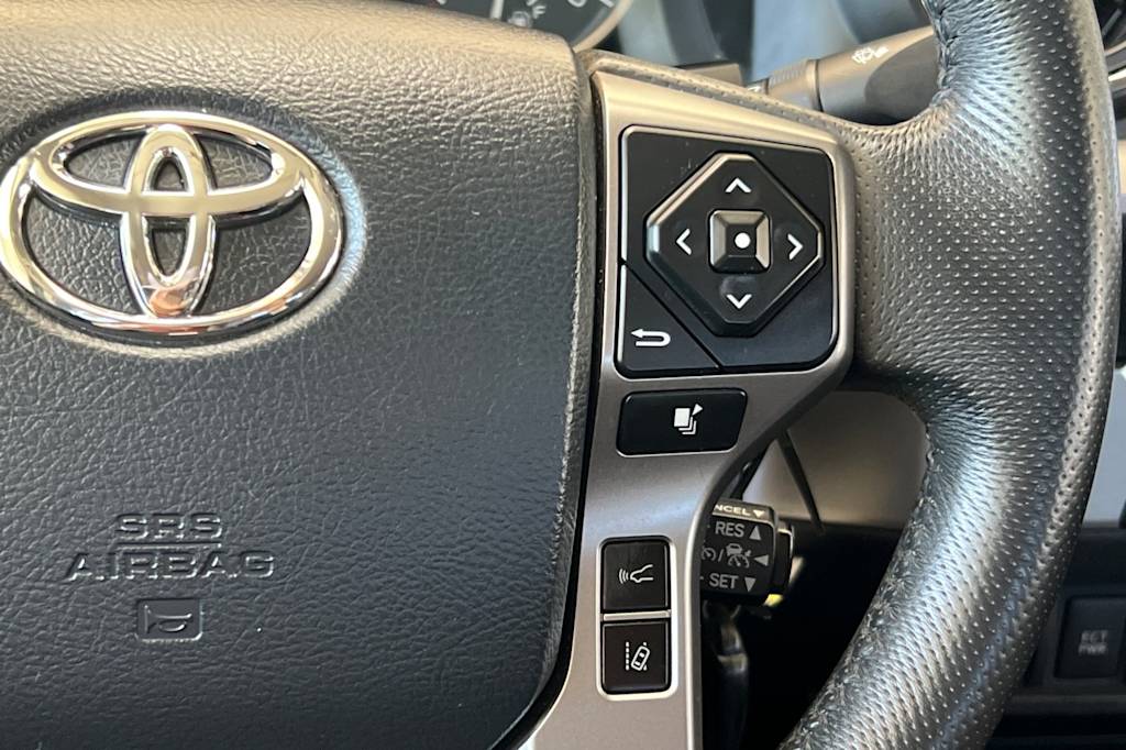 Thumbnail: 2020 Toyota Tacoma - 28