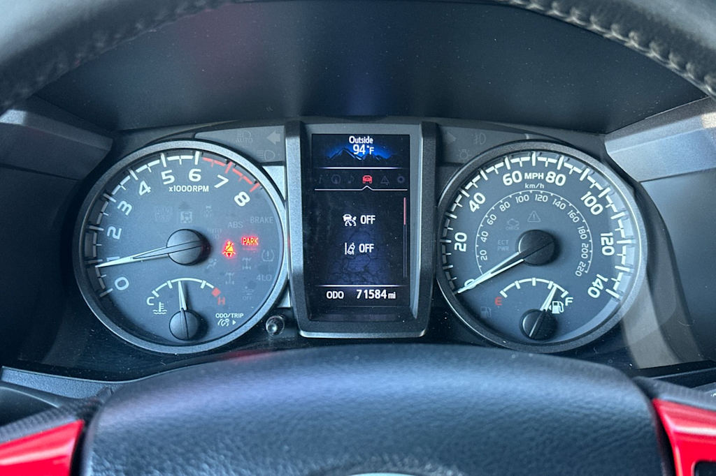 Thumbnail: 2019 Toyota Tacoma - 15