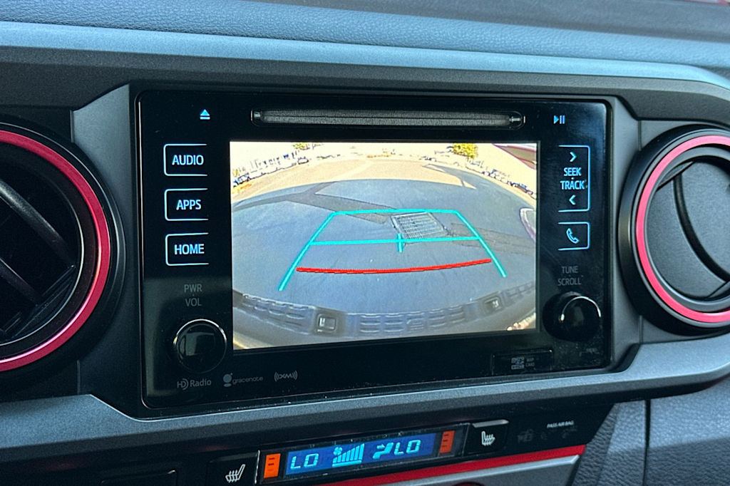 Thumbnail: 2019 Toyota Tacoma - 25