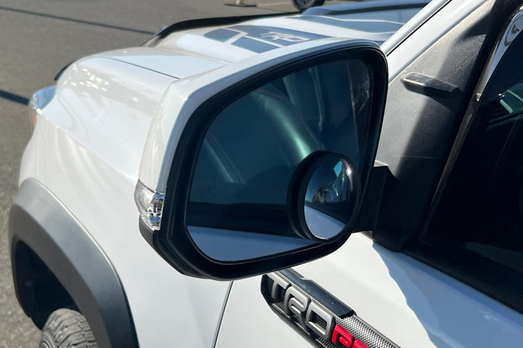 Thumbnail: 2021 Toyota Tacoma - 18