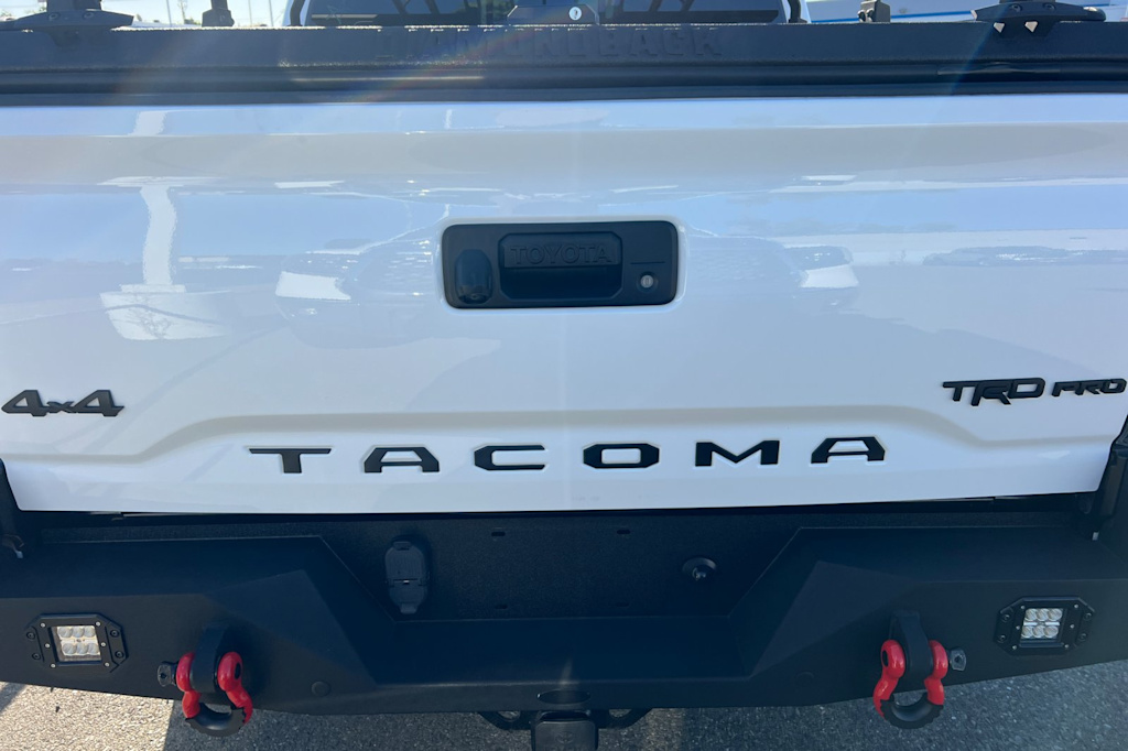 Thumbnail: 2021 Toyota Tacoma - 14