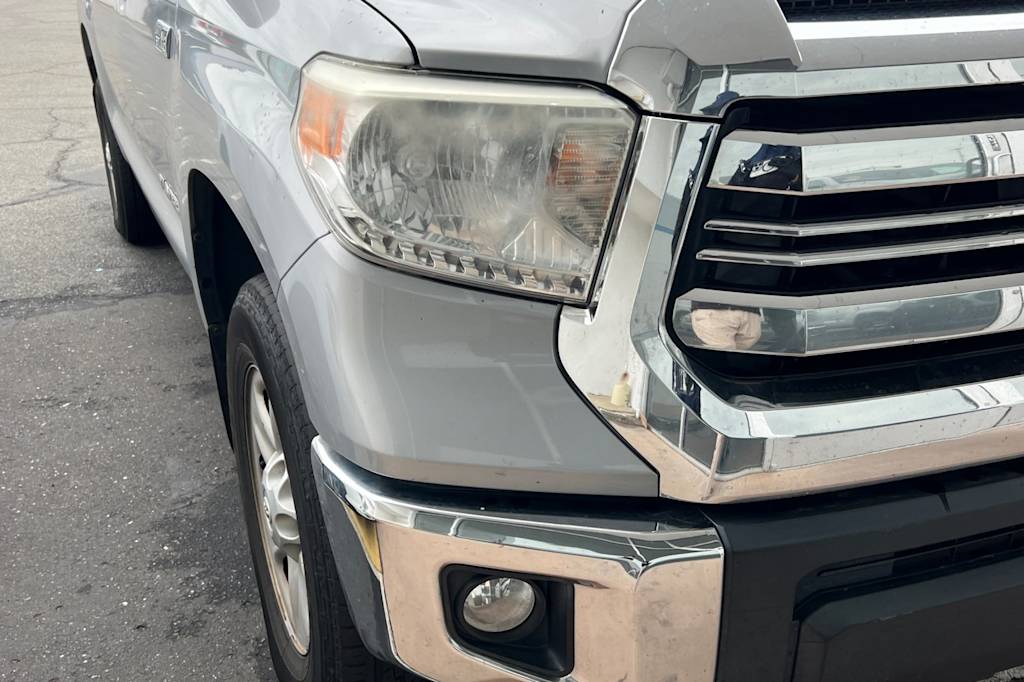 Thumbnail: 2016 Toyota Tundra - 16