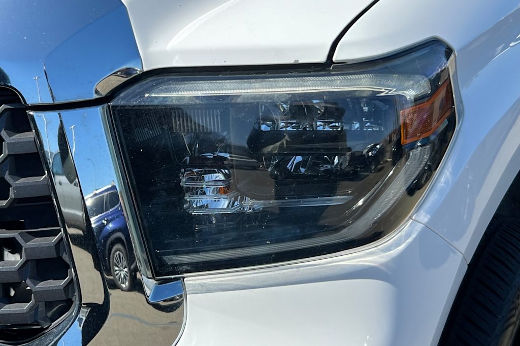 Thumbnail: 2019 Toyota Tundra - 15